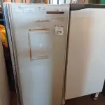 LOTE 190 - 02 GELADEIRAS PARA RETIRADA DE PEÇAS. (NO ESTADO) ATENÇÃO! FAZER A VISITAÇÃO ANTES DE ARREMATAR, NÃO SABEMOS SE FUNCIONA. LEILÃO NÃO TEM GARANTIA E NEM DEVOLUÇÃO, SUJEITO A POSSÍVEIS AVARIAS VISÍVEIS/OCULTAS E/OU AUSÊNCIA DE COMPONENTES.
