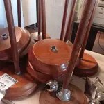 LOTE 194 - 09 PORTA BANDEIRAS. (NO ESTADO) ATENÇÃO! FAZER A VISITAÇÃO ANTES DE ARREMATAR, NÃO SABEMOS SE FUNCIONA. LEILÃO NÃO TEM GARANTIA E NEM DEVOLUÇÃO, SUJEITO A POSSÍVEIS AVARIAS VISÍVEIS/OCULTAS E/OU AUSÊNCIA DE COMPONENTES.