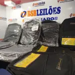 LOTE 131 - 01 LOTE COM 11 BOLSAS/MOCHILAS. (NO ESTADO) ATENÇÃO! FAZER A VISITAÇÃO ANTES DE ARREMATAR, NÃO SABEMOS SE FUNCIONA. LEILÃO NÃO TEM GARANTIA E NEM DEVOLUÇÃO, SUJEITO A POSSÍVEIS AVARIAS VISÍVEIS/OCULTAS E/OU AUSÊNCIA DE COMPONENTES.