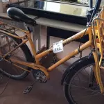 LOTE 115 - 01 BICICLETA CARGUEIRA, 01 BANCO E 01 PARA CHOQUE. (NO ESTADO) ATENÇÃO! FAZER A VISITAÇÃO ANTES DE ARREMATAR, NÃO SABEMOS SE FUNCIONA. LEILÃO NÃO TEM GARANTIA E NEM DEVOLUÇÃO, SUJEITO A POSSÍVEIS AVARIAS VISÍVEIS/OCULTAS E/OU AUSÊNCIA DE COMPONENTES.