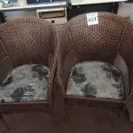 LOTE 441 - 02 CADEIRAS EM FIBRA SINTÉTICA COM ACENTO ALMOFADADO. (NO ESTADO) ATENÇÃO! FAZER A VISITAÇÃO ANTES DE ARREMATAR, NÃO SABEMOS SE FUNCIONA. LEILÃO NÃO TEM GARANTIA E NEM DEVOLUÇÃO, SUJEITO A POSSÍVEIS AVARIAS VISÍVEIS/OCULTAS E/OU AUSÊNCIA DE COMPONENTES.