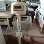 LOTE 114 - 01 BALANÇA COM CAPACIDADE MÁXIMA DE 200KG MARCA WELMY. (NO ESTADO) ATENÇÃO! FAZER A VISITAÇÃO ANTES DE ARREMATAR, NÃO SABEMOS SE FUNCIONA. LEILÃO NÃO TEM GARANTIA E NEM DEVOLUÇÃO, SUJEITO A POSSÍVEIS AVARIAS VISÍVEIS/OCULTAS E/OU AUSÊNCIA DE COMPONENTES.