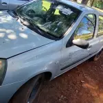 LOTE 008 - 01 RENAULT CLIO AUT1616VS; PLACA: JHM-0627; ANO: 2008. CHASSI: 8A1LB8E058L033341, RENAVAM: 00973873230;(NO ESTADO)