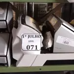 LOTE 071 - 06 SCANNERS MARCAS E MODELOS DIVERSOS E 02 FONTES. (NO ESTADO) ATENÇÃO! FAZER A VISITAÇÃO ANTES DE ARREMATAR, NÃO SABEMOS SE FUNCIONA. LEILÃO NÃO TEM GARANTIA E NEM DEVOLUÇÃO, SUJEITO A POSSÍVEIS AVARIAS VISÍVEIS/OCULTAS E/OU AUSÊNCIA DE COMPONENTES.