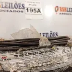 LOTE 195 - 01 ROLO DE CABO FLEXÍVEL 1×4,00MM NA COR PRETA. (NO ESTADO) ATENÇÃO! FAZER A VISITAÇÃO ANTES DE ARREMATAR, NÃO SABEMOS SE FUNCIONA. LEILÃO NÃO TEM GARANTIA E NEM DEVOLUÇÃO, SUJEITO A POSSÍVEIS AVARIAS VISÍVEIS/OCULTAS E/OU AUSÊNCIA DE COMPONENTES.