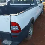 LOTE 022 - 01 FIAT STRADA PICK UP FIRE FLEX; PLACA: JIA-7697; ANO: 2009.  CHASSI: 9BD27803MA7180172, RENAVAM: 00158688236; (VEÍCULO VAZANDO LÍQUIDO DO SISTEMA DE ARREFECIMENTO). (NO ESTADO)
