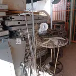 LOTE 301 - 01 LOTE COM SUCATAS DE VENTILADORES, EXAUSTORES E PRATELEIRAS. (NO ESTADO) ATENÇÃO! FAZER A VISITAÇÃO ANTES DE ARREMATAR, NÃO SABEMOS SE FUNCIONA. LEILÃO NÃO TEM GARANTIA E NEM DEVOLUÇÃO, SUJEITO A POSSÍVEIS AVARIAS VISÍVEIS/OCULTAS E/OU AUSÊNCIA DE COMPONENTES.