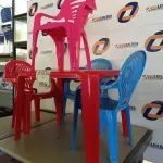 LOTE 086 - 01 MESA DE PLÁSTICO COM 04 CADEIRAS INFANTIL. (NO ESTADO) ATENÇÃO! FAZER A VISITAÇÃO ANTES DE ARREMATAR, NÃO SABEMOS SE FUNCIONA. LEILÃO NÃO TEM GARANTIA E NEM DEVOLUÇÃO, SUJEITO A POSSÍVEIS AVARIAS VISÍVEIS/OCULTAS E/OU AUSÊNCIA DE COMPONENTES.