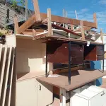 LOTE 312 - 03 MESAS DIVERSAS, 04 ARMÁRIOS, 01 BANCO E 01 CAMA. (NO ESTADO) ATENÇÃO! FAZER A VISITAÇÃO ANTES DE ARREMATAR, NÃO SABEMOS SE FUNCIONA. LEILÃO NÃO TEM GARANTIA E NEM DEVOLUÇÃO, SUJEITO A POSSÍVEIS AVARIAS VISÍVEIS/OCULTAS E/OU AUSÊNCIA DE COMPONENTES.