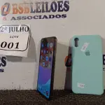 LOTE 001 - 01 IPHONE XS MAX 64GB SEM CARREGADOR. (NO ESTADO) ATENÇÃO! FAZER A VISITAÇÃO ANTES DE ARREMATAR, NÃO SABEMOS SE FUNCIONA. LEILÃO NÃO TEM GARANTIA E NEM DEVOLUÇÃO, SUJEITO A POSSÍVEIS AVARIAS VISÍVEIS/OCULTAS E/OU AUSÊNCIA DE COMPONENTES.
