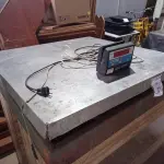 LOTE 291 - 01 BALANÇA ELETRÔNICA COM CAPACIDADE MÁXIMA DE 300KG. (NO ESTADO) ATENÇÃO! FAZER A VISITAÇÃO ANTES DE ARREMATAR, NÃO SABEMOS SE FUNCIONA. LEILÃO NÃO TEM GARANTIA E NEM DEVOLUÇÃO, SUJEITO A POSSÍVEIS AVARIAS VISÍVEIS/OCULTAS E/OU AUSÊNCIA DE COMPONENTES.