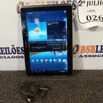 LOTE 026 - 01 TABLET MARCA SAMSUNG COM CABO. (NO ESTADO) ATENÇÃO! FAZER A VISITAÇÃO ANTES DE ARREMATAR, NÃO SABEMOS SE FUNCIONA. LEILÃO NÃO TEM GARANTIA E NEM DEVOLUÇÃO, SUJEITO A POSSÍVEIS AVARIAS VISÍVEIS/OCULTAS E/OU AUSÊNCIA DE COMPONENTES.
