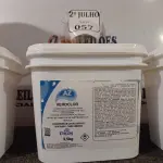 LOTE 057 - 06 BALDES DE DESINFETANTE HORTIFRUTÍCOLA VERDCLOR COM 3,5KG CADA. (NO ESTADO) ATENÇÃO! FAZER A VISITAÇÃO ANTES DE ARREMATAR, NÃO SABEMOS SE FUNCIONA. LEILÃO NÃO TEM GARANTIA E NEM DEVOLUÇÃO, SUJEITO A POSSÍVEIS AVARIAS VISÍVEIS/OCULTAS E/OU AUSÊNCIA DE COMPONENTES.