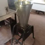 LOTE 235 - 01 LIQUIDIFICADOR INDUSTRIAL MARCA VITALEX SEM VOLTAGEM APARENTE. (NO ESTADO) ATENÇÃO! FAZER A VISITAÇÃO ANTES DE ARREMATAR, NÃO SABEMOS SE FUNCIONA. LEILÃO NÃO TEM GARANTIA E NEM DEVOLUÇÃO, SUJEITO A POSSÍVEIS AVARIAS VISÍVEIS/OCULTAS E/OU AUSÊNCIA DE COMPONENTES.