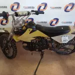 LOTE 023 - 01 MOTOCICLETA GARELLI 50 CILINDRADAS. (NO ESTADO) ATENÇÃO! FAZER A VISITAÇÃO ANTES DE ARREMATAR, NÃO SABEMOS SE FUNCIONA. LEILÃO NÃO TEM GARANTIA E NEM DEVOLUÇÃO, SUJEITO A POSSÍVEIS AVARIAS VISÍVEIS/OCULTAS E/OU AUSÊNCIA DE COMPONENTES.