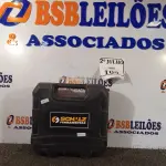 LOTE 109 - 01 PARAFUSADEIRA MARCA SCHUZ COM BATERIA. (NO ESTADO) ATENÇÃO! FAZER A VISITAÇÃO ANTES DE ARREMATAR, NÃO SABEMOS SE FUNCIONA. LEILÃO NÃO TEM GARANTIA E NEM DEVOLUÇÃO, SUJEITO A POSSÍVEIS AVARIAS VISÍVEIS/OCULTAS E/OU AUSÊNCIA DE COMPONENTES.