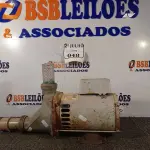 LOTE 048 - 01 MOTOR BOMBA BIVOLT FAMAC. (NO ESTADO) ATENÇÃO! FAZER A VISITAÇÃO ANTES DE ARREMATAR, NÃO SABEMOS SE FUNCIONA. LEILÃO NÃO TEM GARANTIA E NEM DEVOLUÇÃO, SUJEITO A POSSÍVEIS AVARIAS VISÍVEIS/OCULTAS E/OU AUSÊNCIA DE COMPONENTES.