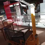 LOTE 296 - 01 REBOCADOR ELÉTRICO. (NO ESTADO) ATENÇÃO! FAZER A VISITAÇÃO ANTES DE ARREMATAR, NÃO SABEMOS SE FUNCIONA. LEILÃO NÃO TEM GARANTIA E NEM DEVOLUÇÃO, SUJEITO A POSSÍVEIS AVARIAS VISÍVEIS/OCULTAS E/OU AUSÊNCIA DE COMPONENTES.