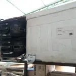 LOTE 101 - 01 LOTE COM MATERIAIS DIVERSOS; SENDO 01 CAIXA DE ISOPOR, 02 MALAS DE VIAGEM, 01 CARRINHO DE COMPRAS INCOMPLETO, 03 ESPETOS PARA CHURRASCO E OUTROS. (NO ESTADO) ATENÇÃO! FAZER A VISITAÇÃO ANTES DE ARREMATAR, NÃO SABEMOS SE FUNCIONA. LEILÃO NÃO TEM GARANTIA E NEM DEVOLUÇÃO, SUJEITO A POSSÍVEIS AVARIAS VISÍVEIS/OCULTAS E/OU AUSÊNCIA DE COMPONENTES.
