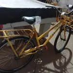 LOTE 277 - 01 BICICLETA CARGUEIRA E 02 RODAS. (NO ESTADO) ATENÇÃO! FAZER A VISITAÇÃO ANTES DE ARREMATAR, NÃO SABEMOS SE FUNCIONA. LEILÃO NÃO TEM GARANTIA E NEM DEVOLUÇÃO, SUJEITO A POSSÍVEIS AVARIAS VISÍVEIS/OCULTAS E/OU AUSÊNCIA DE COMPONENTES.