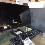 LOTE 285 - 01 COMPUTADOR OPTIPLEX 3010 COM MONITOR LCD, TECLADO E MOUSE. (NO ESTADO) ATENÇÃO! FAZER A VISITAÇÃO ANTES DE ARREMATAR, NÃO SABEMOS SE FUNCIONA. LEILÃO NÃO TEM GARANTIA E NEM DEVOLUÇÃO, SUJEITO A POSSÍVEIS AVARIAS VISÍVEIS/OCULTAS E/OU AUSÊNCIA DE COMPONENTES.