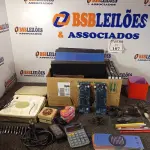 LOTE 107 - 01 LOTE COM ITENS PARA ESCRITÓRIO E 01 MASSAGEADOR. (NO ESTADO) ATENÇÃO! FAZER A VISITAÇÃO ANTES DE ARREMATAR, NÃO SABEMOS SE FUNCIONA. LEILÃO NÃO TEM GARANTIA E NEM DEVOLUÇÃO, SUJEITO A POSSÍVEIS AVARIAS VISÍVEIS/OCULTAS E/OU AUSÊNCIA DE COMPONENTES.