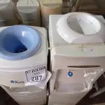 LOTE 287 - 02 BEBEDOUROS PARA GARRAFÃO 220V. (NO ESTADO) ATENÇÃO! FAZER A VISITAÇÃO ANTES DE ARREMATAR, NÃO SABEMOS SE FUNCIONA. LEILÃO NÃO TEM GARANTIA E NEM DEVOLUÇÃO, SUJEITO A POSSÍVEIS AVARIAS VISÍVEIS/OCULTAS E/OU AUSÊNCIA DE COMPONENTES.