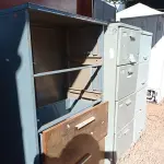 LOTE 196 - 02 ARQUIVO EM AÇO E 01 ARMÁRIO (NO ESTADO) ATENÇÃO! FAZER A VISITAÇÃO ANTES DE ARREMATAR, NÃO SABEMOS SE FUNCIONA. LEILÃO NÃO TEM GARANTIA E NEM DEVOLUÇÃO, SUJEITO A POSSÍVEIS AVARIAS VISÍVEIS/OCULTAS E/OU AUSÊNCIA DE COMPONENTES.