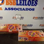 LOTE 192 - 02 MICROFONES DE MESA PROFISSIONAL MMF 302. (NO ESTADO) ATENÇÃO! FAZER A VISITAÇÃO ANTES DE ARREMATAR, NÃO SABEMOS SE FUNCIONA. LEILÃO NÃO TEM GARANTIA E NEM DEVOLUÇÃO, SUJEITO A POSSÍVEIS AVARIAS VISÍVEIS/OCULTAS E/OU AUSÊNCIA DE COMPONENTES.