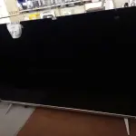 LOTE 187 - 01 TV PHILIPS 50”COM CONTROLE COM AVARIAS (NO ESTADO) ATENÇÃO! FAZER A VISITAÇÃO ANTES DE ARREMATAR, NÃO SABEMOS SE FUNCIONA. LEILÃO NÃO TEM GARANTIA E NEM DEVOLUÇÃO, SUJEITO A POSSÍVEIS AVARIAS VISÍVEIS/OCULTAS E/OU AUSÊNCIA DE COMPONENTES.