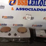 LOTE 337 - 01 FOGÃO ELÉTRICO 02 BOCAS E 01 WAFLE (NO ESTADO) ATENÇÃO! FAZER A VISITAÇÃO ANTES DE ARREMATAR, NÃO SABEMOS SE FUNCIONA. LEILÃO NÃO TEM GARANTIA E NEM DEVOLUÇÃO, SUJEITO A POSSÍVEIS AVARIAS VISÍVEIS/OCULTAS E/OU AUSÊNCIA DE COMPONENTES.