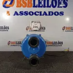 LOTE 206 - 01 BOMBA D’ÁGUA (NO ESTADO) ATENÇÃO! FAZER A VISITAÇÃO ANTES DE ARREMATAR, NÃO SABEMOS SE FUNCIONA. LEILÃO NÃO TEM GARANTIA E NEM DEVOLUÇÃO, SUJEITO A POSSÍVEIS AVARIAS VISÍVEIS/OCULTAS E/OU AUSÊNCIA DE COMPONENTES.