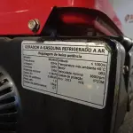 LOTE 242 - 01 GERADOR DE ENERGIA 2 TEMPOS MOTOMIL MOD: MG950 (NO ESTADO) ATENÇÃO! FAZER A VISITAÇÃO ANTES DE ARREMATAR, NÃO SABEMOS SE FUNCIONA. LEILÃO NÃO TEM GARANTIA E NEM DEVOLUÇÃO, SUJEITO A POSSÍVEIS AVARIAS VISÍVEIS/OCULTAS E/OU AUSÊNCIA DE COMPONENTES.