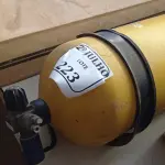 LOTE 223 - 01 CILINDRO GNV PARA CARRO (NO ESTADO) ATENÇÃO! FAZER A VISITAÇÃO ANTES DE ARREMATAR, NÃO SABEMOS SE FUNCIONA. LEILÃO NÃO TEM GARANTIA E NEM DEVOLUÇÃO, SUJEITO A POSSÍVEIS AVARIAS VISÍVEIS/OCULTAS E/OU AUSÊNCIA DE COMPONENTES.