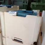 LOTE 324 - 02 CAIXAS COM GELO REUTILIZÁVEL (NO ESTADO) ATENÇÃO! FAZER A VISITAÇÃO ANTES DE ARREMATAR, NÃO SABEMOS SE FUNCIONA. LEILÃO NÃO TEM GARANTIA E NEM DEVOLUÇÃO, SUJEITO A POSSÍVEIS AVARIAS VISÍVEIS/OCULTAS E/OU AUSÊNCIA DE COMPONENTES.
