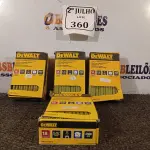 LOTE 360 - 04 CAIXA DE GRAMPOS 18 GA ¼” NARROW CROWN STAPLES (NO ESTADO) ATENÇÃO! FAZER A VISITAÇÃO ANTES DE ARREMATAR, NÃO SABEMOS SE FUNCIONA. LEILÃO NÃO TEM GARANTIA E NEM DEVOLUÇÃO, SUJEITO A POSSÍVEIS AVARIAS VISÍVEIS/OCULTAS E/OU AUSÊNCIA DE COMPONENTES.