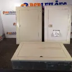 LOTE 132 - 03 QUADROS ELÉTRICOS. (NO ESTADO) ATENÇÃO! FAZER A VISITAÇÃO ANTES DE ARREMATAR, NÃO SABEMOS SE FUNCIONA. LEILÃO NÃO TEM GARANTIA E NEM DEVOLUÇÃO, SUJEITO A POSSÍVEIS AVARIAS VISÍVEIS/OCULTAS E/OU AUSÊNCIA DE COMPONENTES.