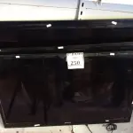 LOTE 250 - 03 TVS MARCAS E MODELOS DIVERSOS COM AVARIAS (NO ESTADO) ATENÇÃO! FAZER A VISITAÇÃO ANTES DE ARREMATAR, NÃO SABEMOS SE FUNCIONA. LEILÃO NÃO TEM GARANTIA E NEM DEVOLUÇÃO, SUJEITO A POSSÍVEIS AVARIAS VISÍVEIS/OCULTAS E/OU AUSÊNCIA DE COMPONENTES.