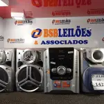 LOTE 142 - 01 SOM PANASONIC  COM 03 CAIXAS .(NO ESTADO) ATENÇÃO! FAZER A VISITAÇÃO ANTES DE ARREMATAR, NÃO SABEMOS SE FUNCIONA. LEILÃO NÃO TEM GARANTIA E NEM DEVOLUÇÃO, SUJEITO A POSSÍVEIS AVARIAS VISÍVEIS/OCULTAS E/OU AUSÊNCIA DE COMPONENTES.