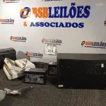 LOTE 254 - 01 SELADORA PEQUENA ,02 BATERIAS PARA NOBREAK ,01 ESTABILIZADOR E 01 NOBREAK (NO ESTADO) ATENÇÃO! FAZER A VISITAÇÃO ANTES DE ARREMATAR, NÃO SABEMOS SE FUNCIONA. LEILÃO NÃO TEM GARANTIA E NEM DEVOLUÇÃO, SUJEITO A POSSÍVEIS AVARIAS VISÍVEIS/OCULTAS E/OU AUSÊNCIA DE COMPONENTES.
