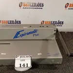 LOTE 141 - 01 ENCADERNADORA MANUAL MARCA ESPIRAMALIC PLUS (NO ESTADO) ATENÇÃO! FAZER A VISITAÇÃO ANTES DE ARREMATAR, NÃO SABEMOS SE FUNCIONA. LEILÃO NÃO TEM GARANTIA E NEM DEVOLUÇÃO, SUJEITO A POSSÍVEIS AVARIAS VISÍVEIS/OCULTAS E/OU AUSÊNCIA DE COMPONENTES.