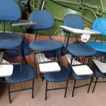 LOTE 386 - 08 CADEIRAS UNIVERSITÁRIAS (NO ESTADO) ATENÇÃO! FAZER A VISITAÇÃO ANTES DE ARREMATAR, NÃO SABEMOS SE FUNCIONA. LEILÃO NÃO TEM GARANTIA E NEM DEVOLUÇÃO, SUJEITO A POSSÍVEIS AVARIAS VISÍVEIS/OCULTAS E/OU AUSÊNCIA DE COMPONENTES.