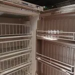 LOTE 412 - 01 FREEZER VERTICAL BRASTEMP 220V (NO ESTADO) ATENÇÃO! FAZER A VISITAÇÃO ANTES DE ARREMATAR, NÃO SABEMOS SE FUNCIONA. LEILÃO NÃO TEM GARANTIA E NEM DEVOLUÇÃO, SUJEITO A POSSÍVEIS AVARIAS VISÍVEIS/OCULTAS E/OU AUSÊNCIA DE COMPONENTES.