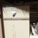 LOTE 412 - 01 FREEZER VERTICAL BRASTEMP 220V (NO ESTADO) ATENÇÃO! FAZER A VISITAÇÃO ANTES DE ARREMATAR, NÃO SABEMOS SE FUNCIONA. LEILÃO NÃO TEM GARANTIA E NEM DEVOLUÇÃO, SUJEITO A POSSÍVEIS AVARIAS VISÍVEIS/OCULTAS E/OU AUSÊNCIA DE COMPONENTES.