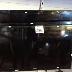 LOTE 250 - 03 TVS MARCAS E MODELOS DIVERSOS COM AVARIAS (NO ESTADO) ATENÇÃO! FAZER A VISITAÇÃO ANTES DE ARREMATAR, NÃO SABEMOS SE FUNCIONA. LEILÃO NÃO TEM GARANTIA E NEM DEVOLUÇÃO, SUJEITO A POSSÍVEIS AVARIAS VISÍVEIS/OCULTAS E/OU AUSÊNCIA DE COMPONENTES.