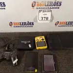 LOTE 378 - 01 PS2 ,03 CONTROLE E 01 TV BOX (NO ESTADO) ATENÇÃO! FAZER A VISITAÇÃO ANTES DE ARREMATAR, NÃO SABEMOS SE FUNCIONA. LEILÃO NÃO TEM GARANTIA E NEM DEVOLUÇÃO, SUJEITO A POSSÍVEIS AVARIAS VISÍVEIS/OCULTAS E/OU AUSÊNCIA DE COMPONENTES.