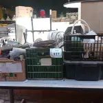 LOTE 417 - 01 LOTE COM MATERIAIS DIVERSOS (NO ESTADO) ATENÇÃO! FAZER A VISITAÇÃO ANTES DE ARREMATAR, NÃO SABEMOS SE FUNCIONA. LEILÃO NÃO TEM GARANTIA E NEM DEVOLUÇÃO, SUJEITO A POSSÍVEIS AVARIAS VISÍVEIS/OCULTAS E/OU AUSÊNCIA DE COMPONENTES.