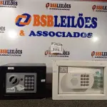 LOTE 335 - 02 COFRES DIGITAIS (NO ESTADO) ATENÇÃO! FAZER A VISITAÇÃO ANTES DE ARREMATAR, NÃO SABEMOS SE FUNCIONA. LEILÃO NÃO TEM GARANTIA E NEM DEVOLUÇÃO, SUJEITO A POSSÍVEIS AVARIAS VISÍVEIS/OCULTAS E/OU AUSÊNCIA DE COMPONENTES.