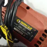 LOTE 221 - 01 FURADEIRA SCHUZ 220V. (NO ESTADO) ATENÇÃO! FAZER A VISITAÇÃO ANTES DE ARREMATAR, NÃO SABEMOS SE FUNCIONA. LEILÃO NÃO TEM GARANTIA E NEM DEVOLUÇÃO, SUJEITO A POSSÍVEIS AVARIAS VISÍVEIS/OCULTAS E/OU AUSÊNCIA DE COMPONENTES.