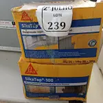 LOTE 239 - 02 CAIXAS COM REVESTIMENTO IMPERMEABILIZANTE SEMIFLEXÍVEL SIKA TOP -100 (NO ESTADO) ATENÇÃO! FAZER A VISITAÇÃO ANTES DE ARREMATAR, NÃO SABEMOS SE FUNCIONA. LEILÃO NÃO TEM GARANTIA E NEM DEVOLUÇÃO, SUJEITO A POSSÍVEIS AVARIAS VISÍVEIS/OCULTAS E/OU AUSÊNCIA DE COMPONENTES.